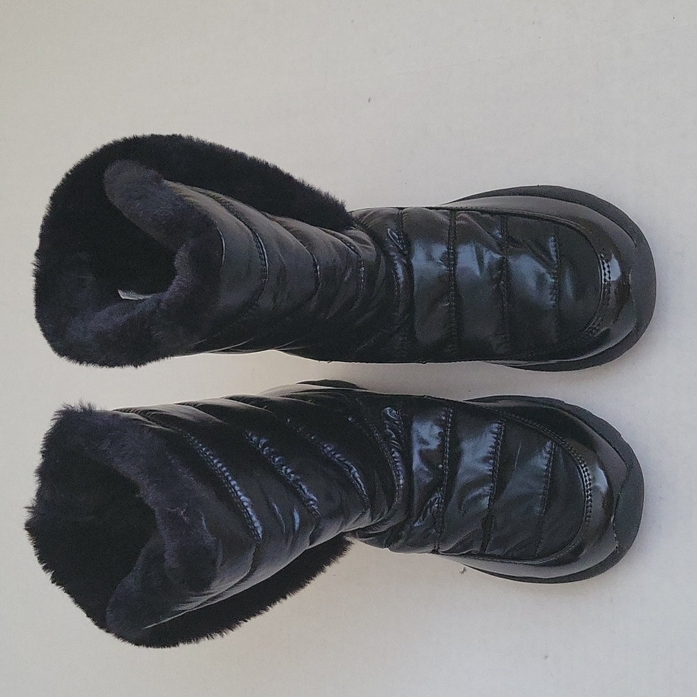 Cheeks® Fit Body Water-Repellent Puffer Boots - Picture 16 of 16